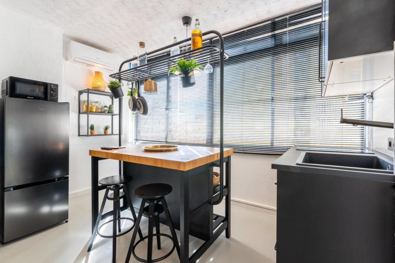 Congresos Centro Apartment ตอร์เรโมลิโนส ภายนอก รูปภาพ