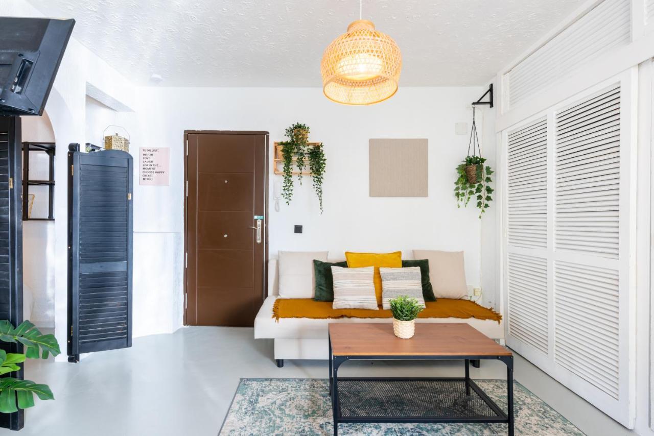 Congresos Centro Apartment ตอร์เรโมลิโนส ภายนอก รูปภาพ
